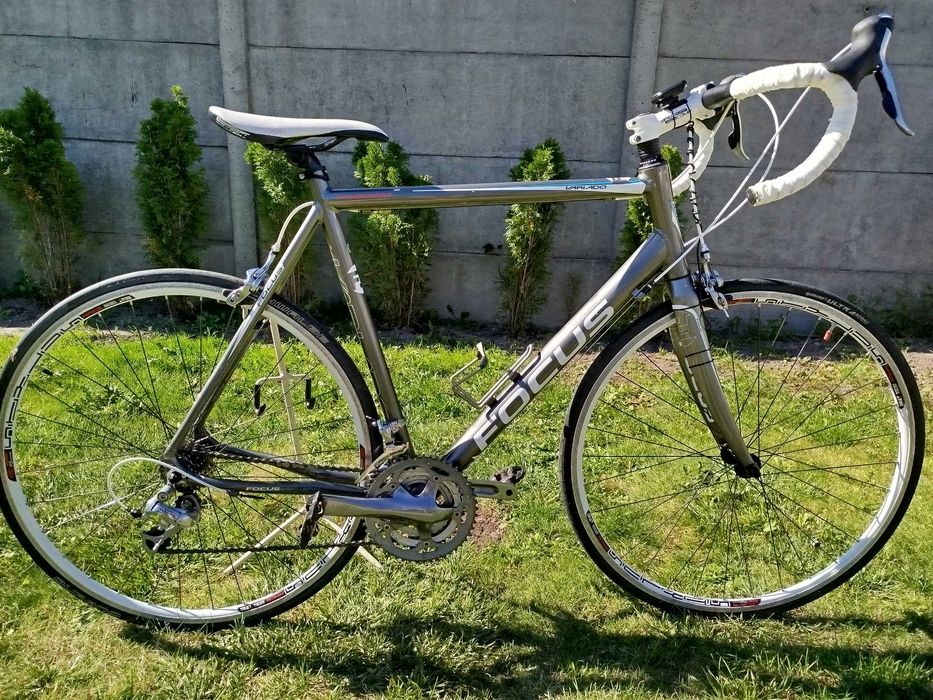 Rower Szosowy FOCUS VARIADO Koła 28 Cali Rama 60 cm 23,5 cal