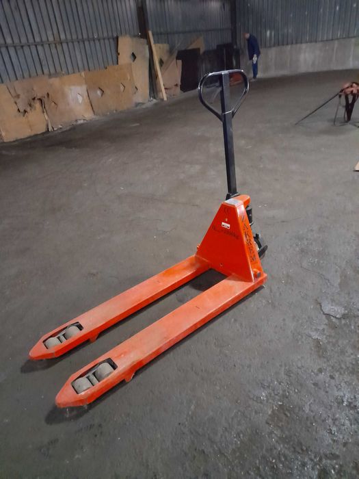 Wózek widłowy ręczny/paleciak