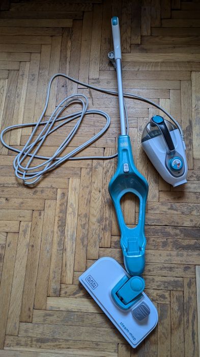 Парова швабра Black + Decker