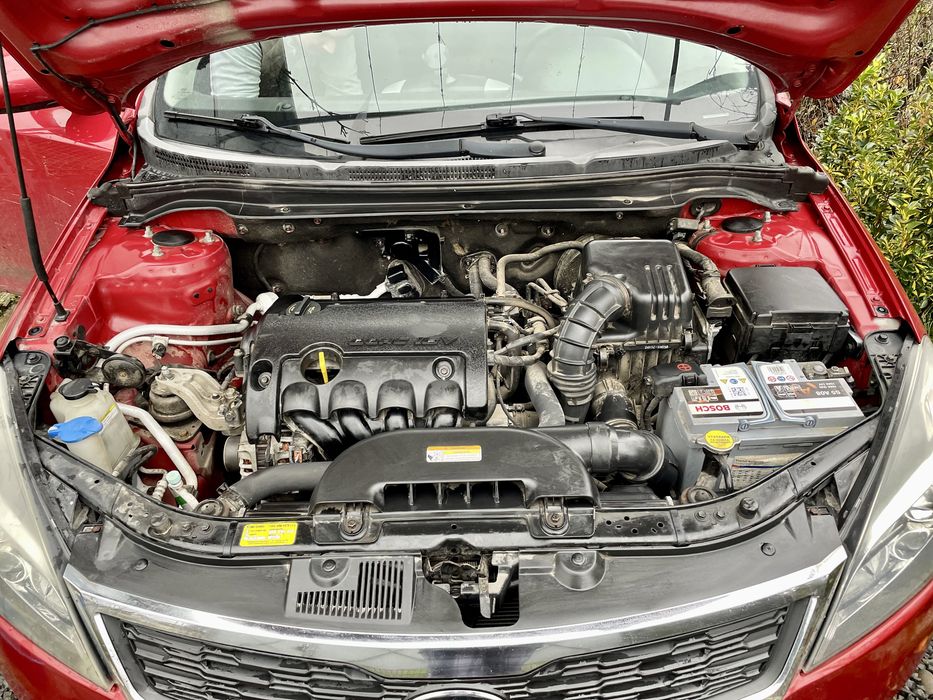 Продам своє авто Кіа сееd 2010