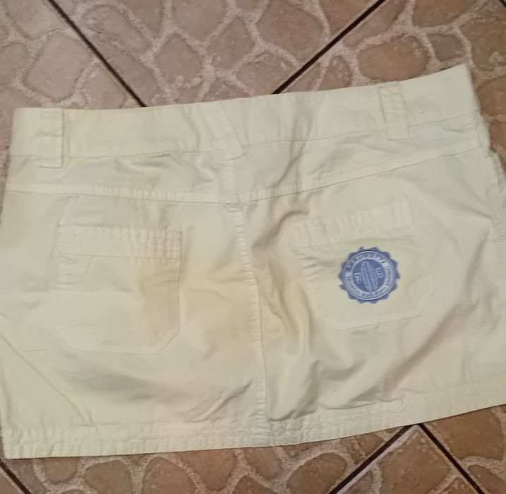 Spódniczka mini żółta