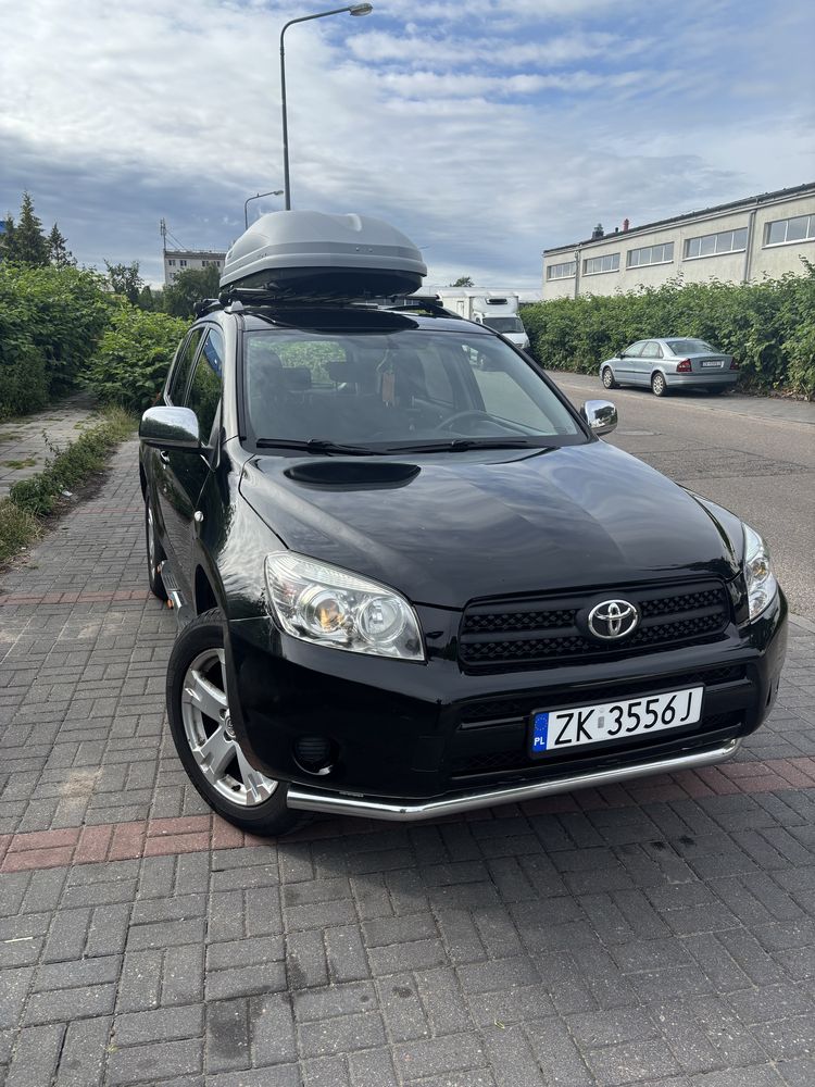 Toyota RAV-4 2.2 D 4x4 Właściciel/Hak/Box