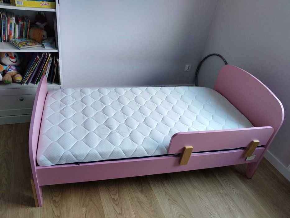 Łóżko różowe 80x160 z barierką Normastore kids, materac piankowy