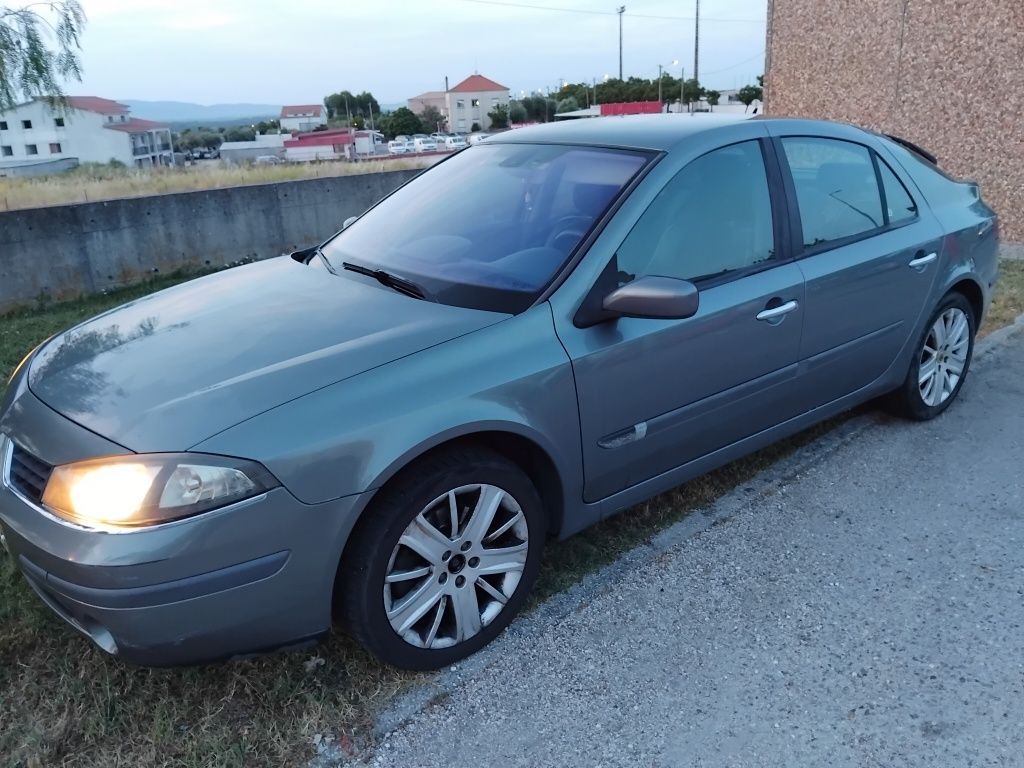 Renault Laguna 2.0 D.c.i 174 cavalos