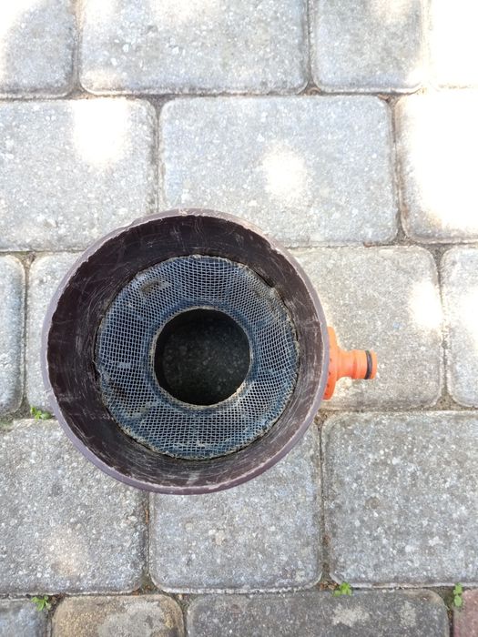 Łapacz deszczówki fi 90 mm