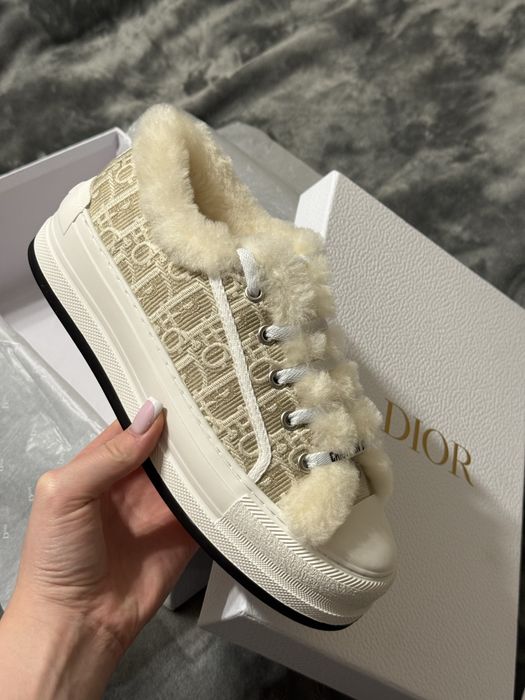 Карамельні Dior кеди зимові