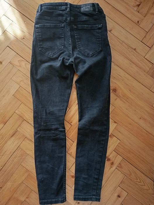 Jeansy skinny Reserved S z przetarciami