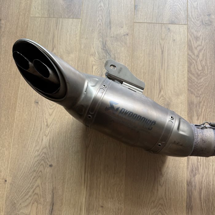 Escape MT07 Akrapovic Titanium Carbono Gravação a Laser