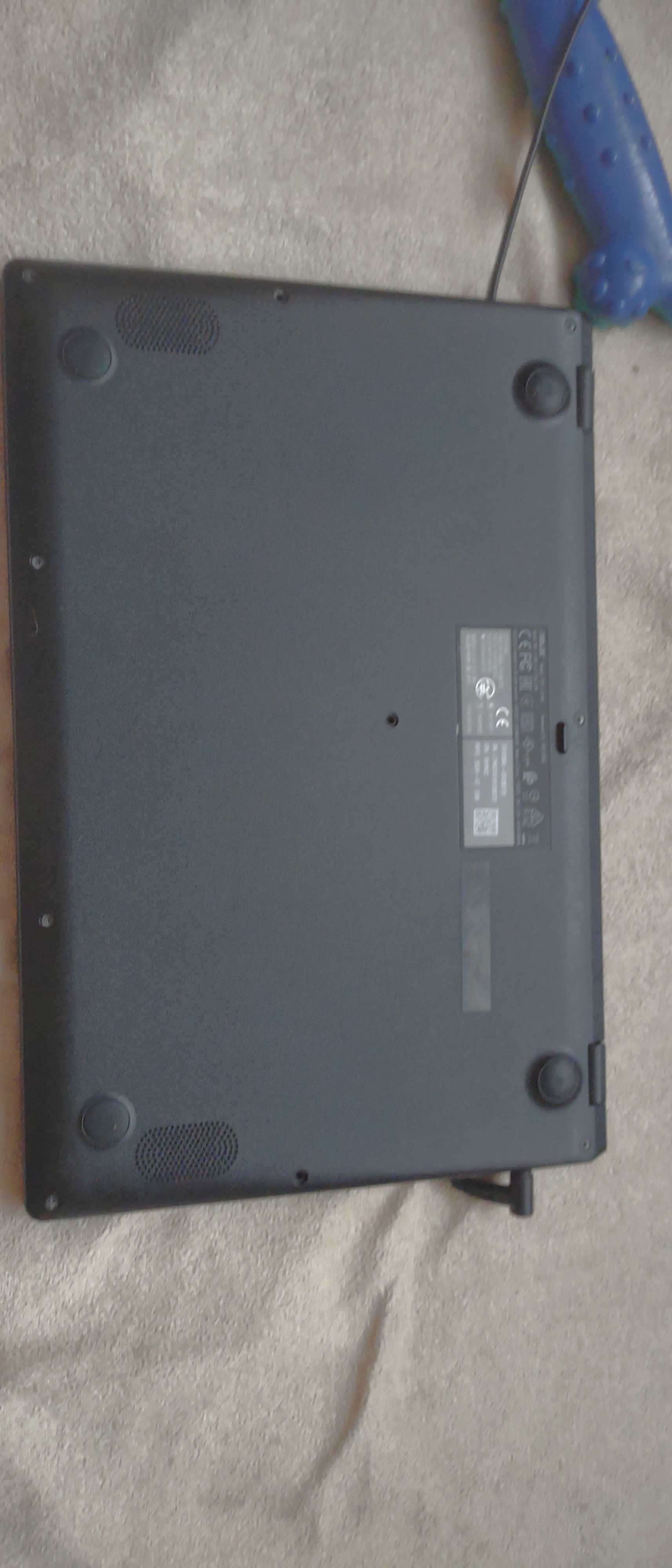 Laptop Asus l410m