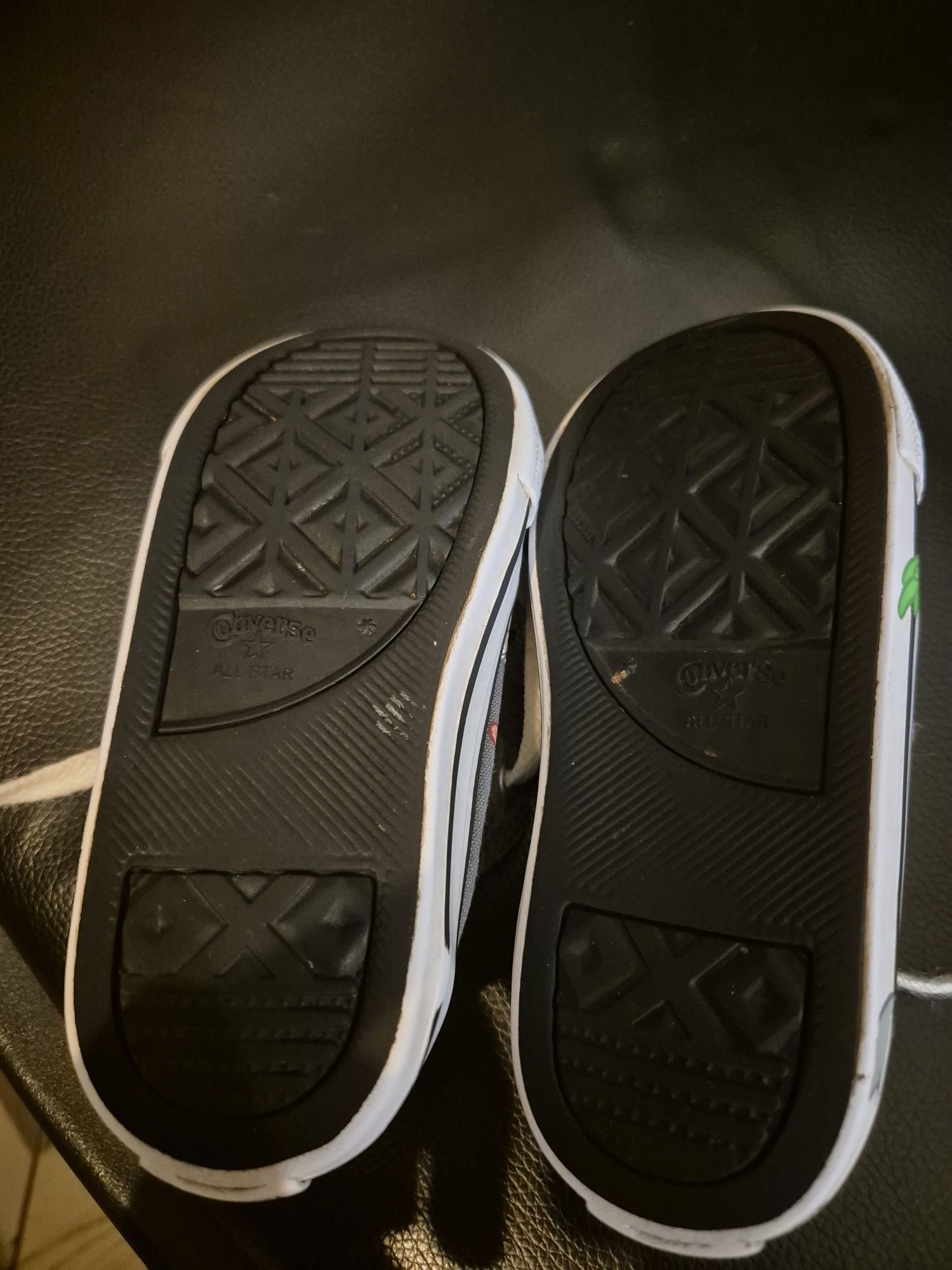 Buty CONVERSE dziecięce r.24
