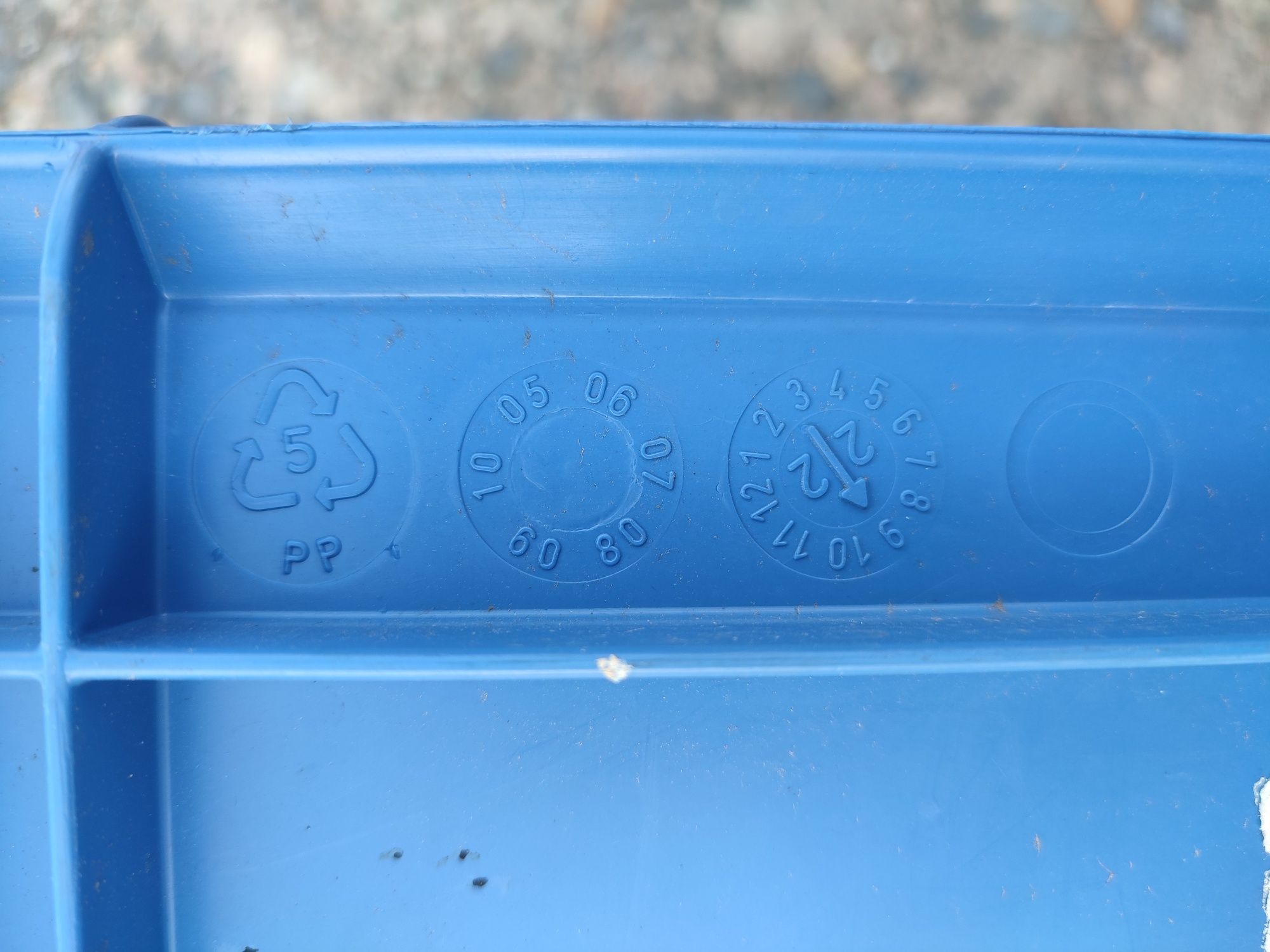 100x40x21 pojemniki magazynowe skrzynki plastikowe transportowe