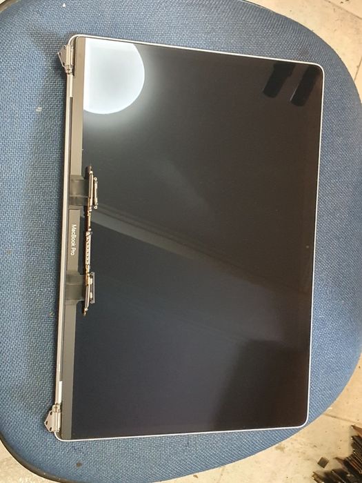 Дисплей матриця apple macbook pro a1707 silver