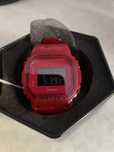 casio czerwony G-SHOCK edycja limitowana DW-5600SB-4ER