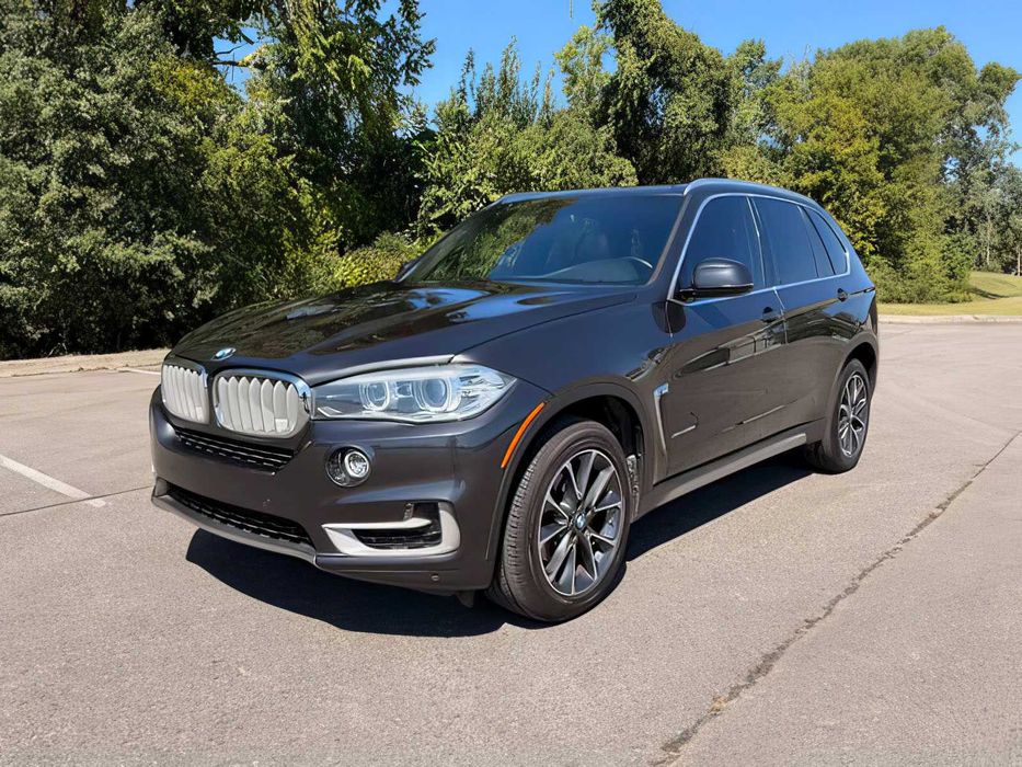 BMW X5      2018