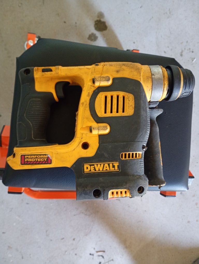 DeWalt dch253 młotowiertarka
