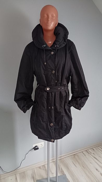 46 XXXL 44 XXL czarna kurtka z paskiem parka