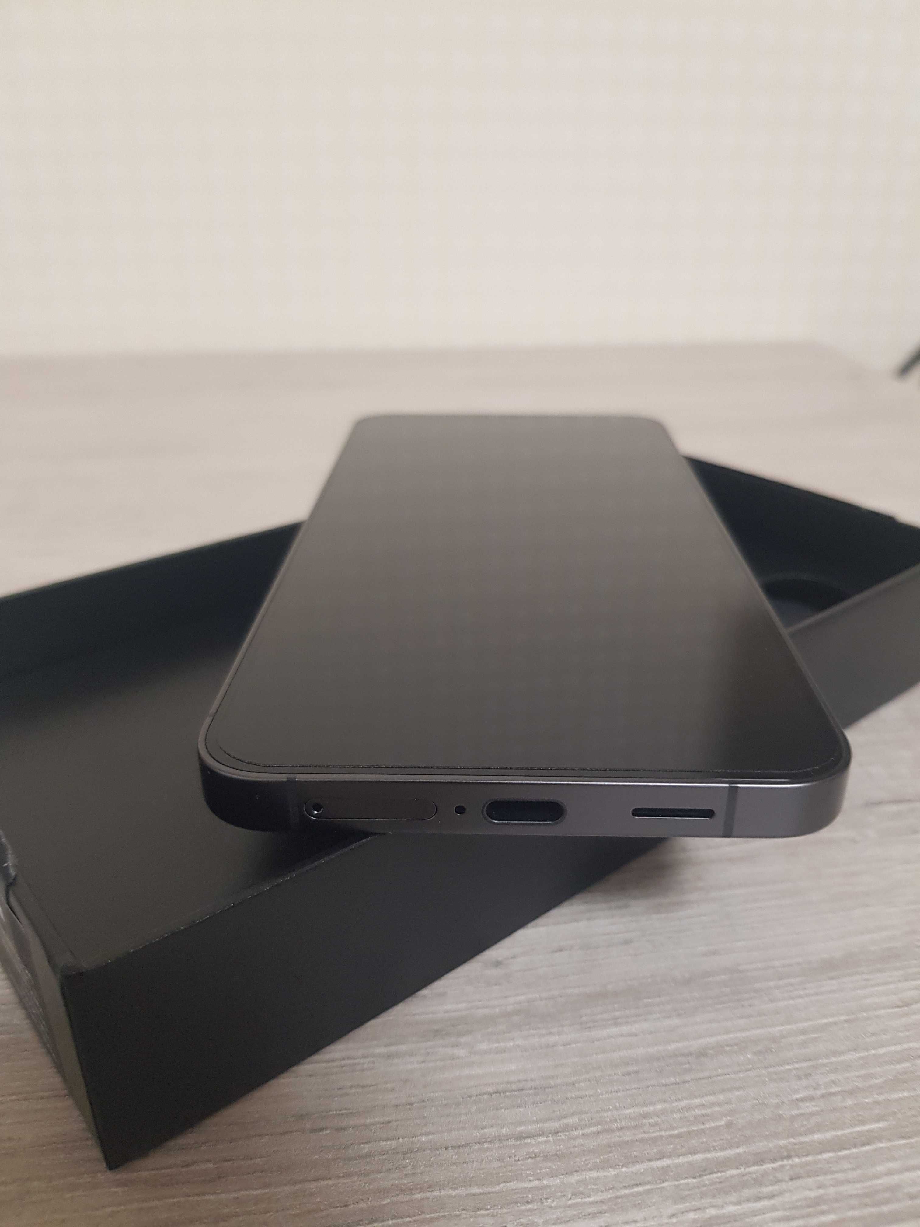 Samsung Galaxy S24+  Plus 12/256 Gb Onyx Black (SM-S926B/DS) офіційний