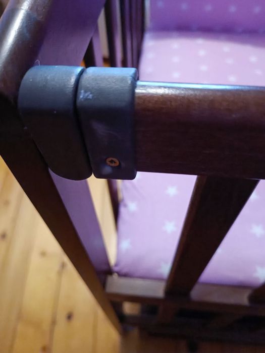 Ліжко дитяче з балдахіном