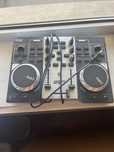 Mesa de mistura hercules dj