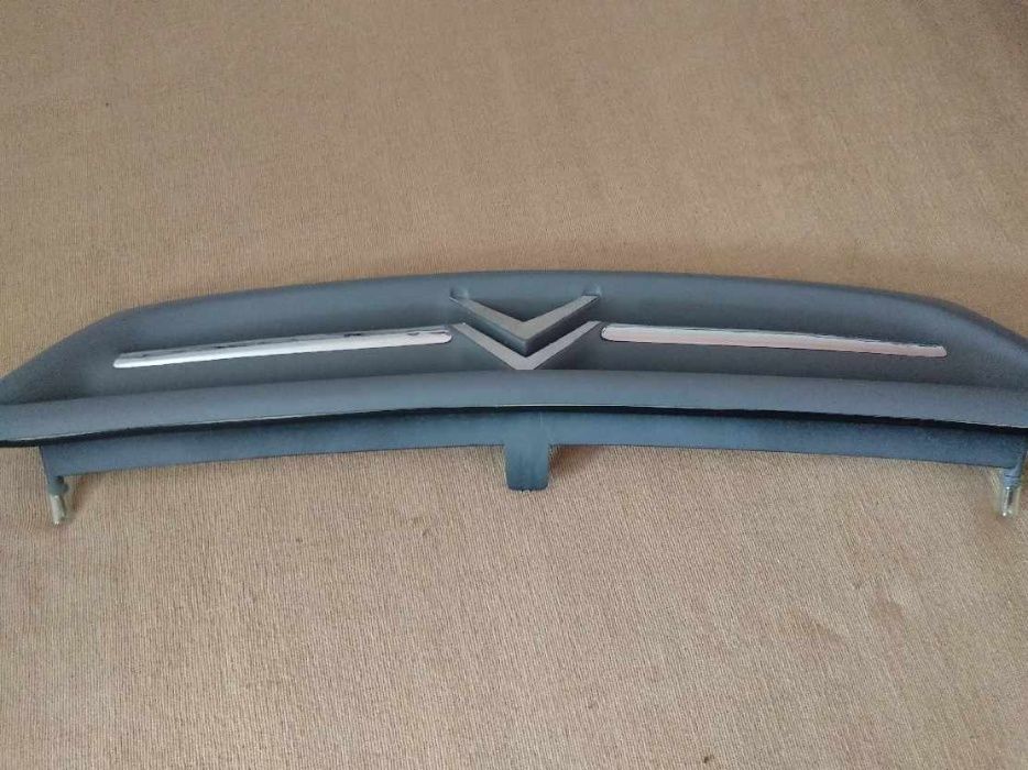 Vendo ou troco Grelha Citroen!