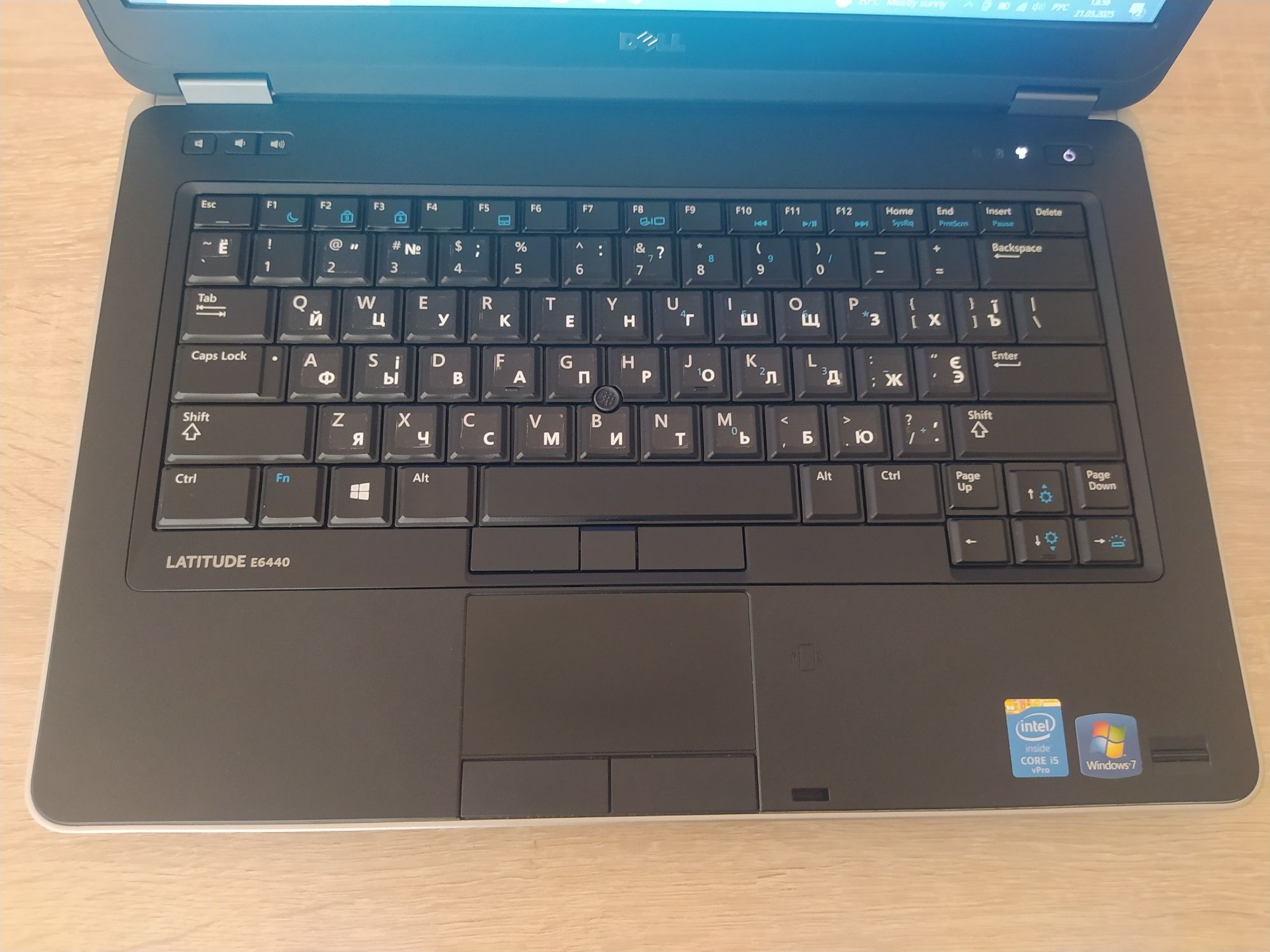 Ноутбук Dell Latitude E6440 в гарному  стані.