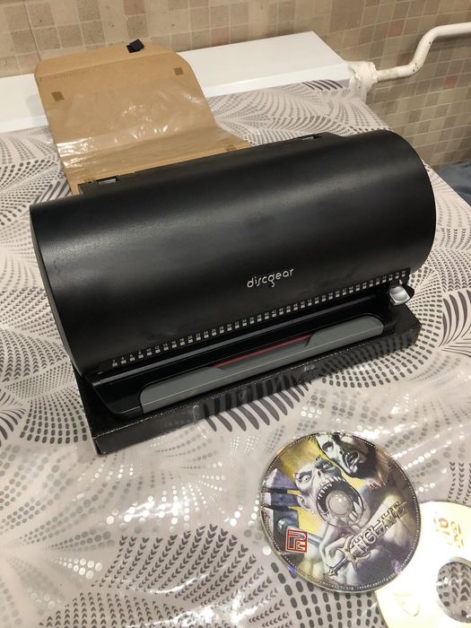 Бокс для хранения дисков CD,DVD.