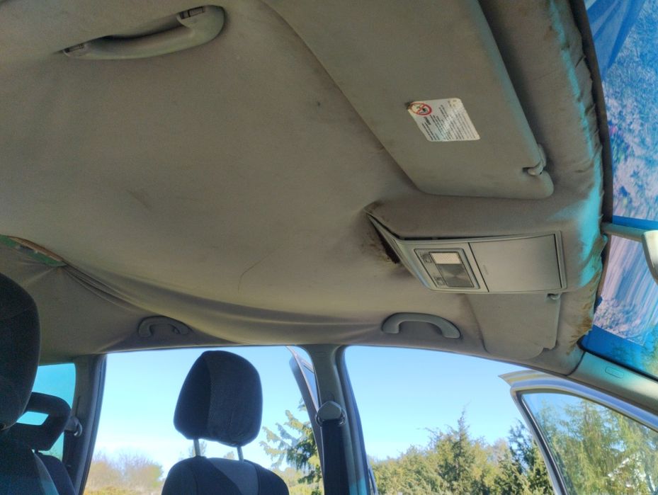 Форд галаксі 2004 року , 1.9 тді 275000 тис. 2800$