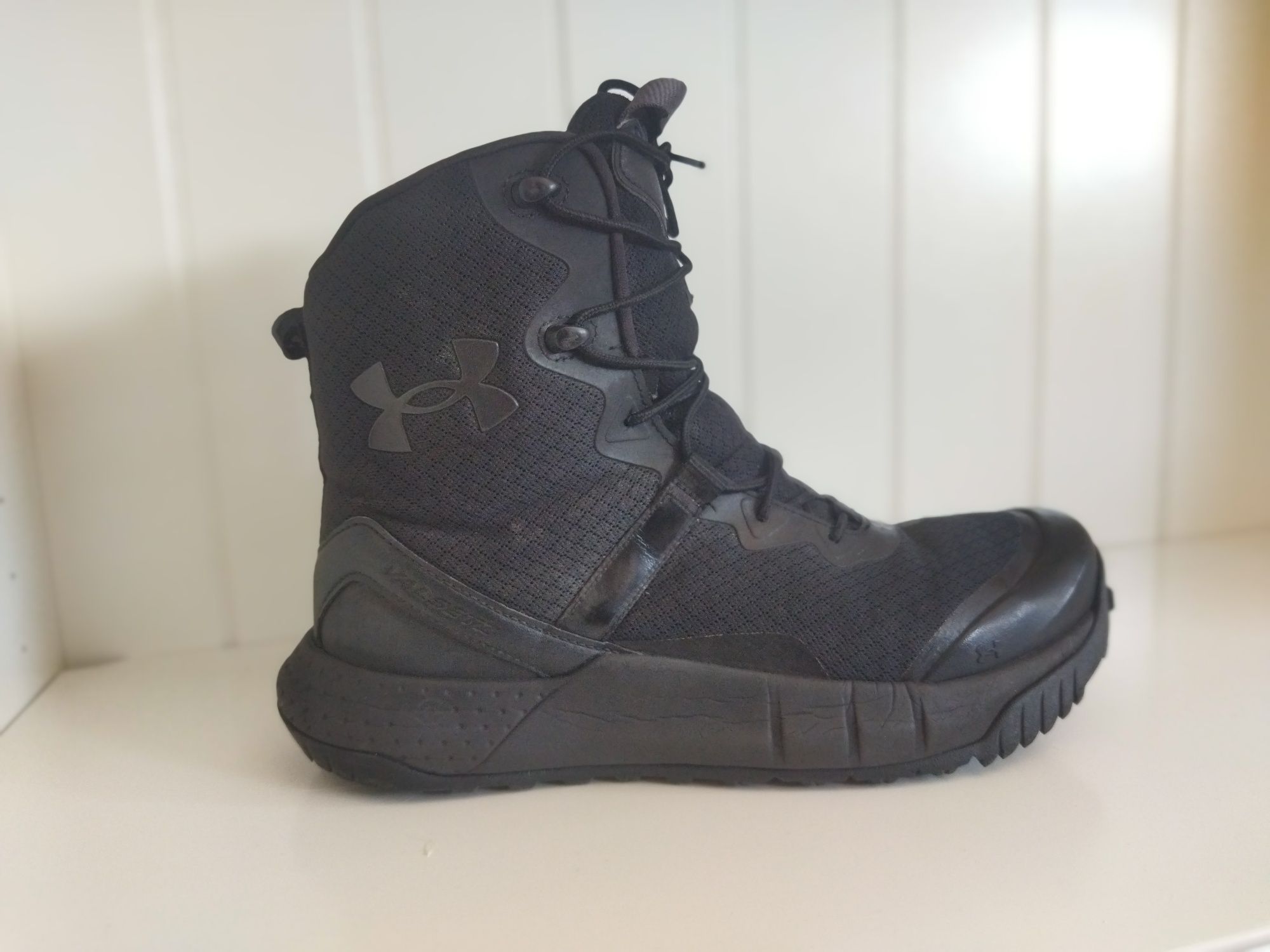 Under Armour semi novas