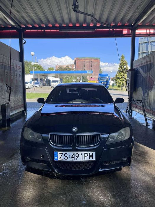 BMW E90 Seria 3 320d