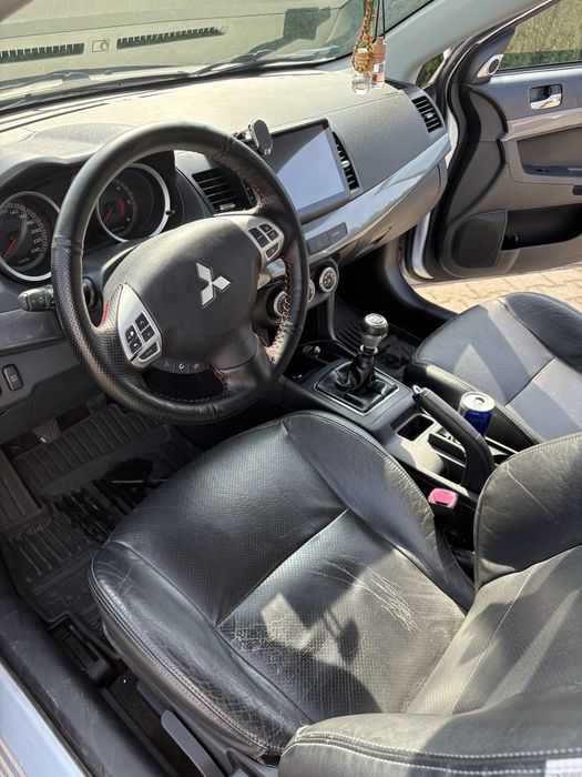 Mitsubishi lancer 2.0 did 2008r.