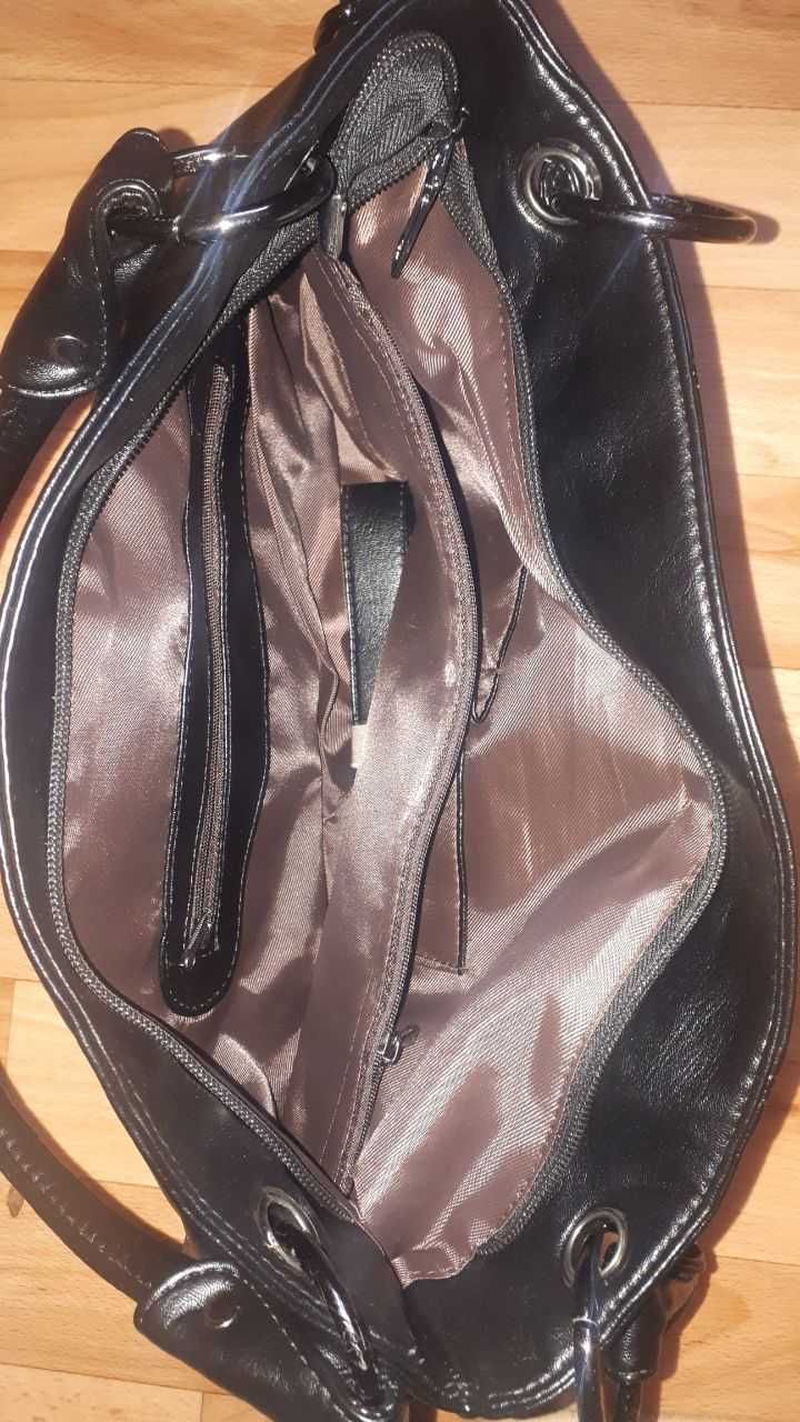 Шкіряна жіноча сумка через плече