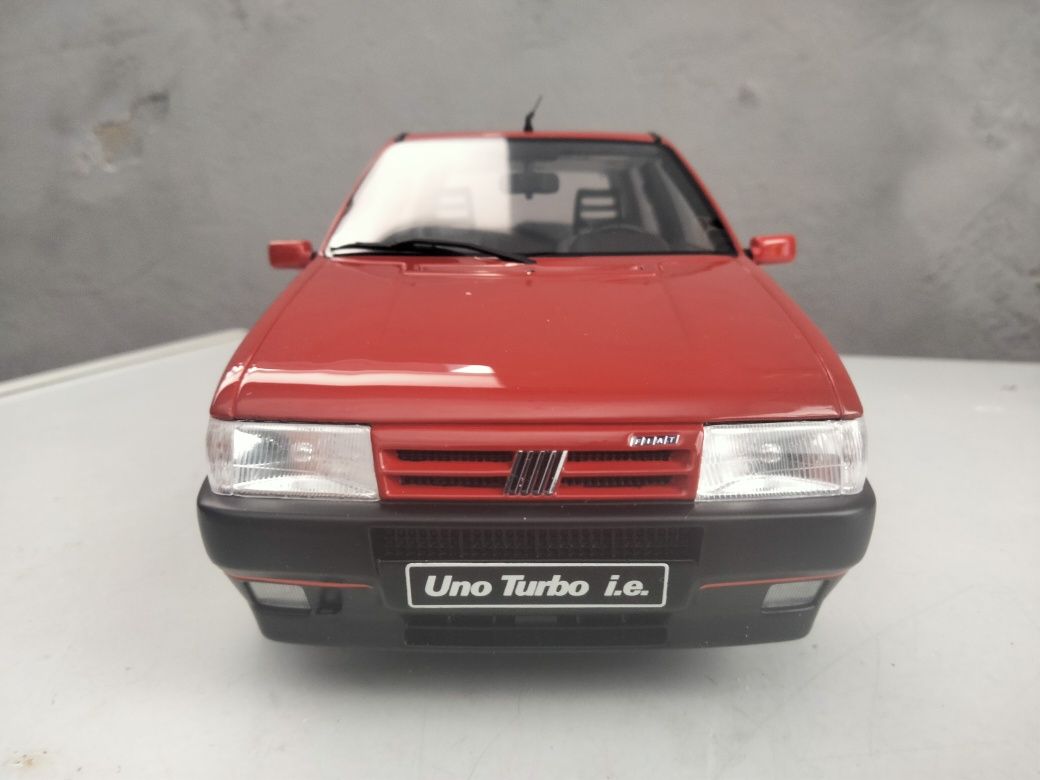 Miniaturas de carros 1.18