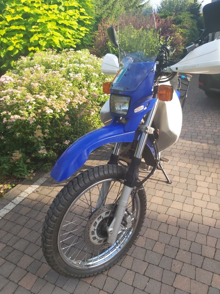 Yamaha XT600E 2001r, stan bdb, książka serw.