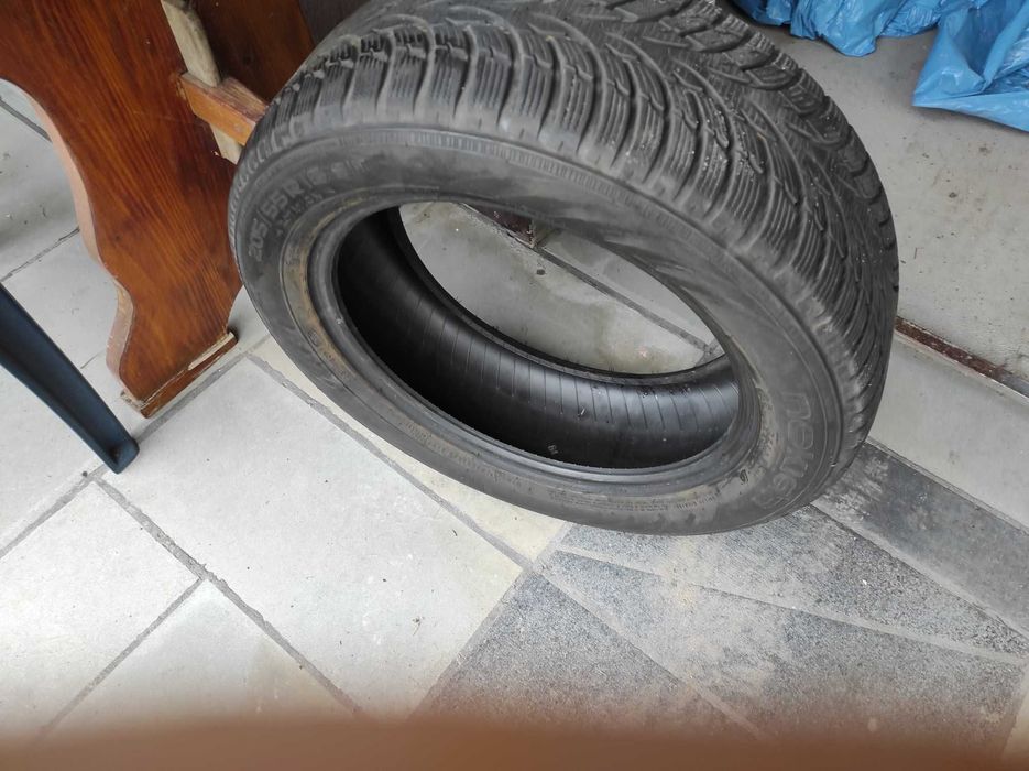 Opony zimowe komplet z felgami i komplet bez felg