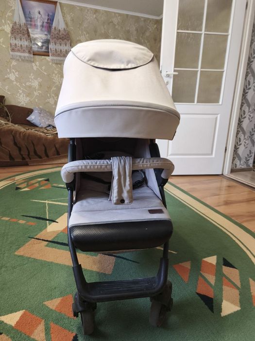 Прогулюнкова коляски cerrello quattro