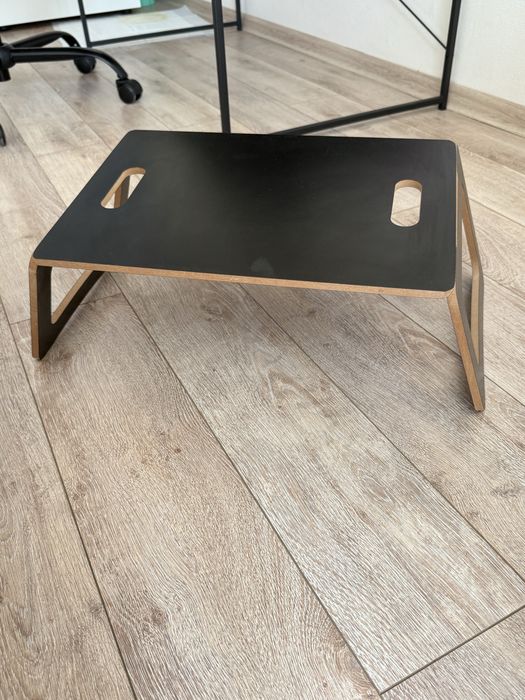 Подставка для ноутбука дерево