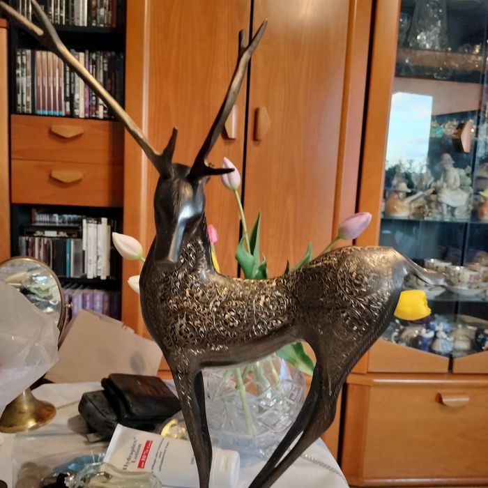 Mosiężna figura jelenia wysokość 50 cm