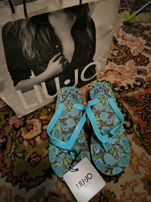 liu-jo в'етнамки 39розмір.