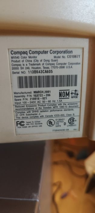 Monitor antigo Compaq Mv540