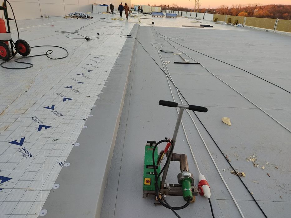 Кровля ПВХ-ТПО мембраны