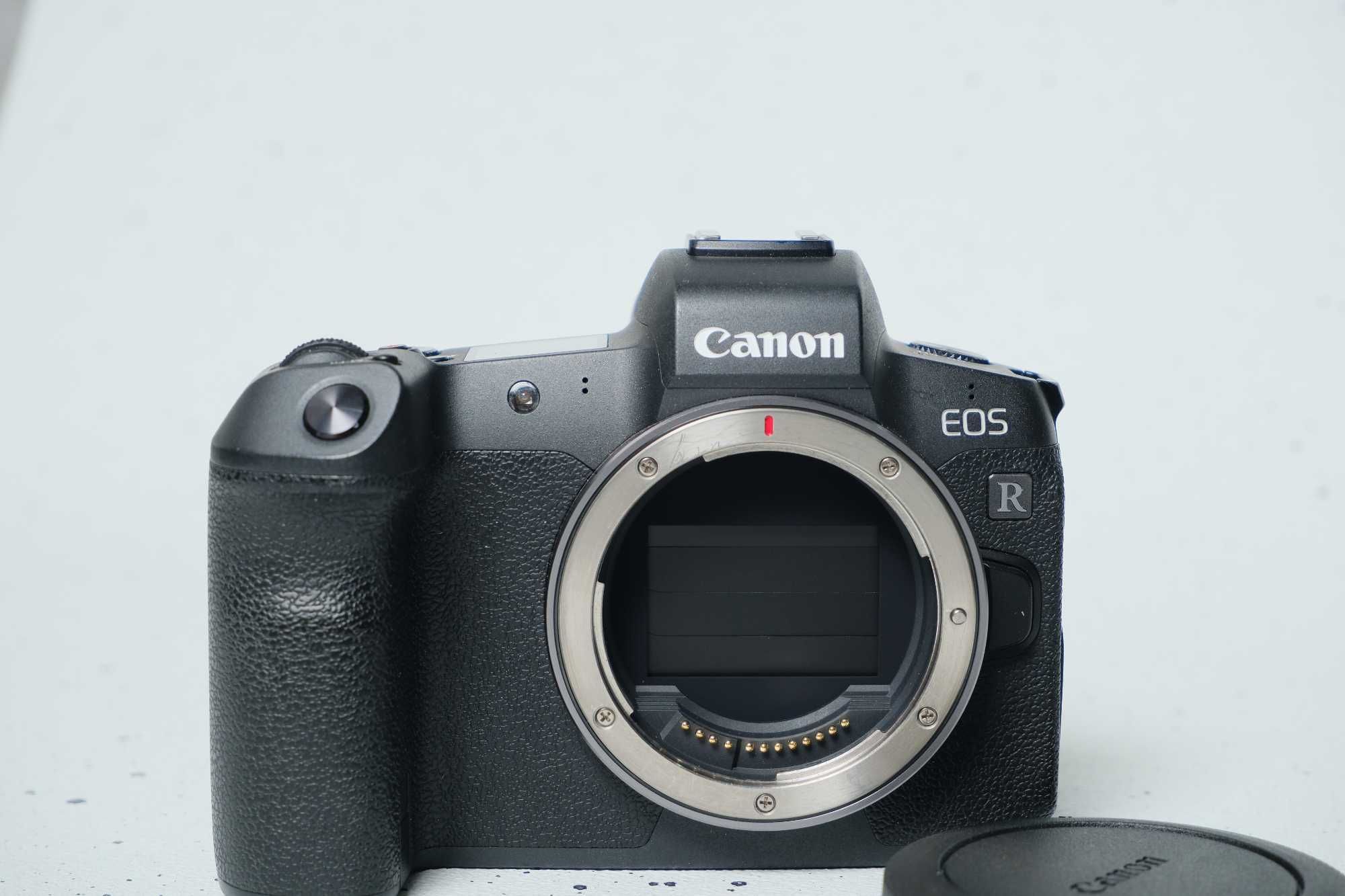 Canon EOS R Body + Адаптер Canon EF - EOS R