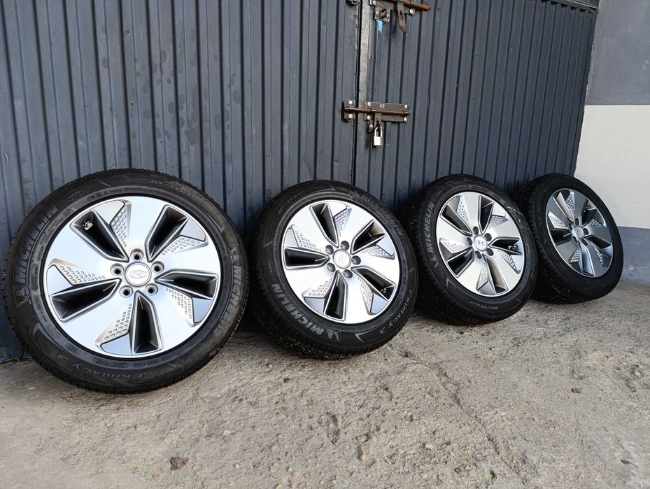 Koła Kia Optima, Niro, Hyundai Kona 5x114,3 7J ET50 215/55R17 Michelin