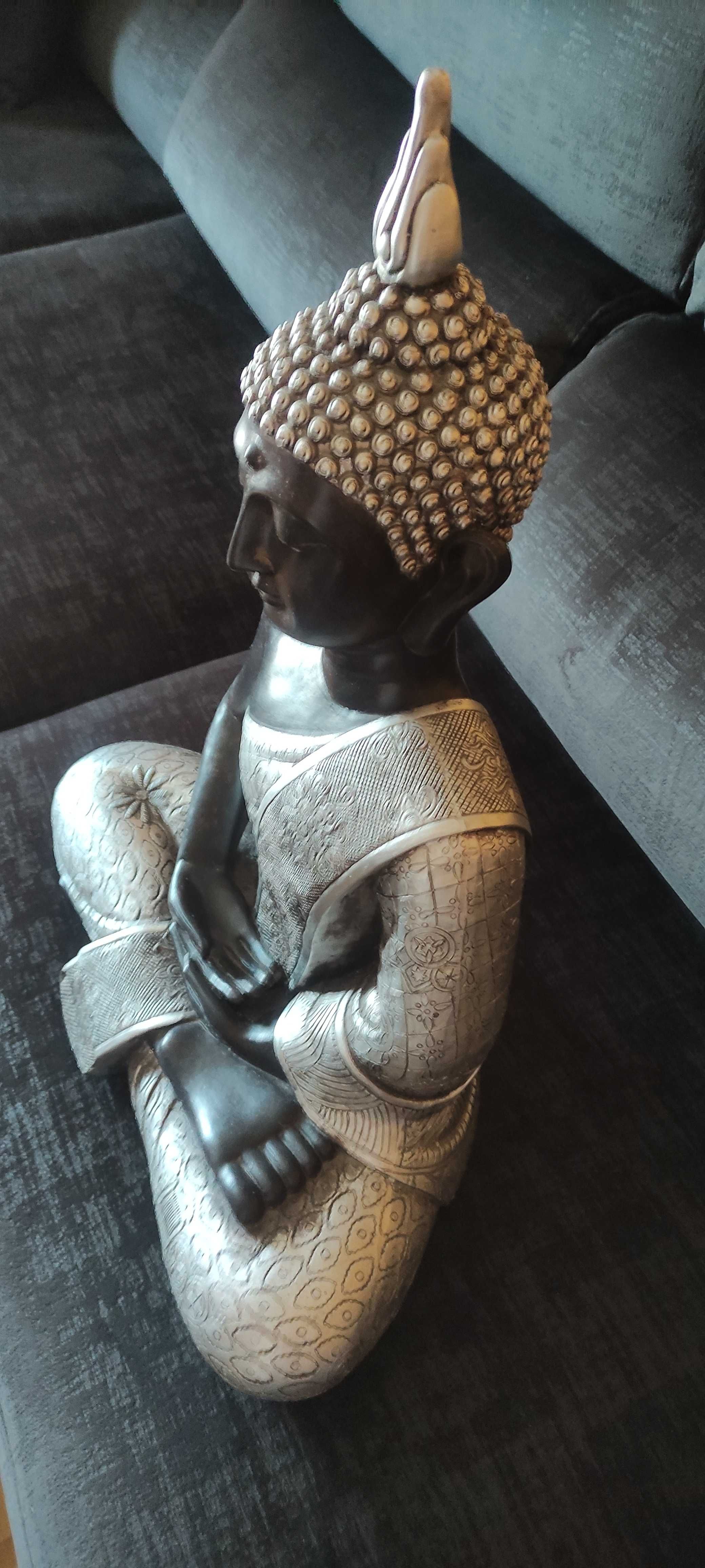 Buda peça bastante grande