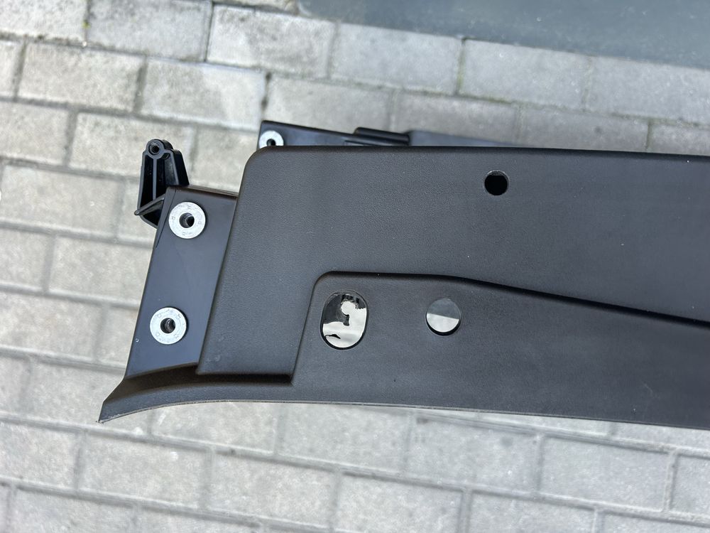 Pas przedni wzmocnienie zderzaka VW Caddy IV 15-20r. oryginał