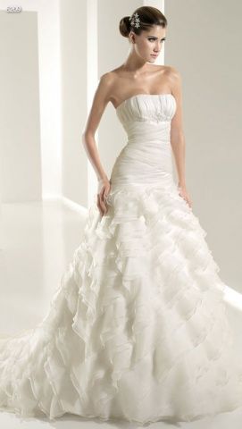 Hiszpańska Suknia Ślubna Madonna White One model 6209 rozmiar 36/38