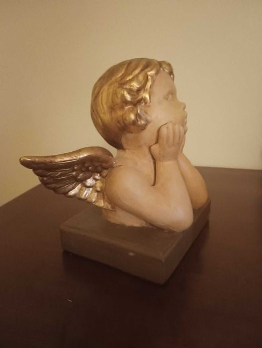 Decoração Clássica Natal Anjo Querubim com aplicação de folha de Ouro