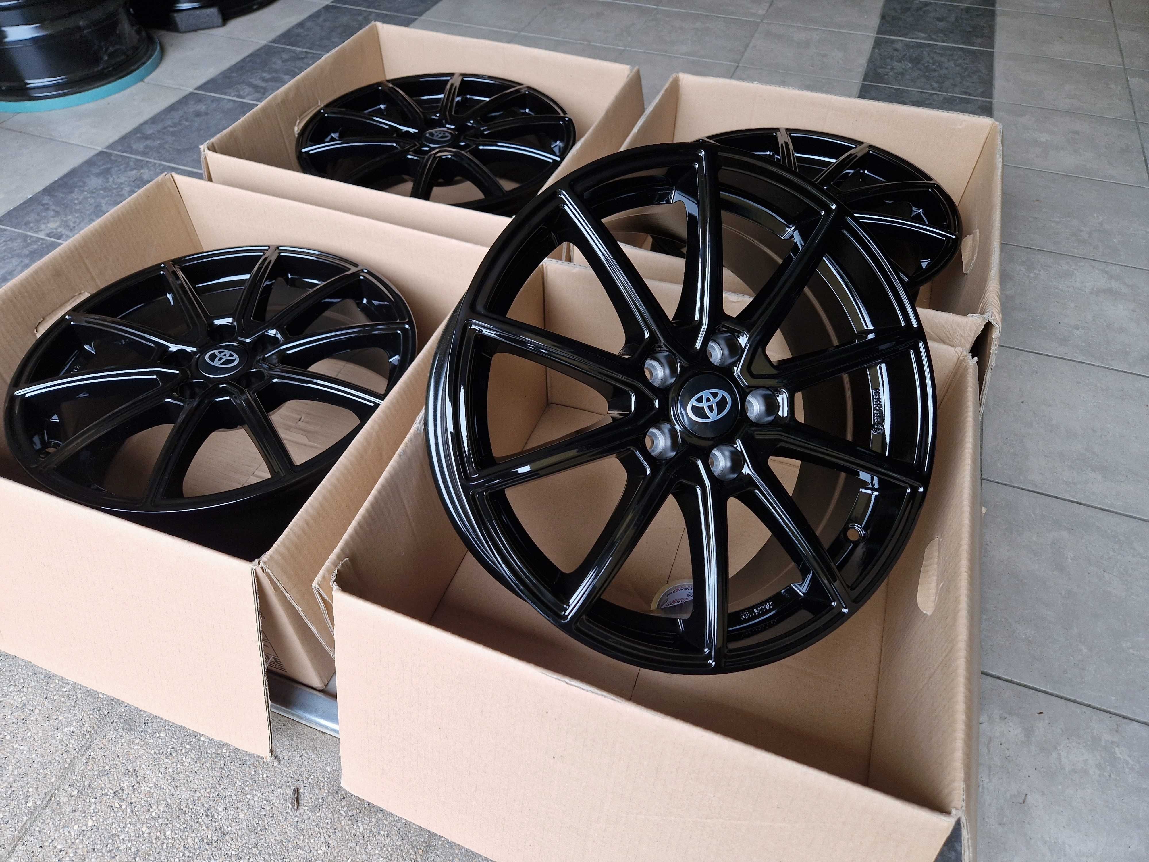 Alufelgi 17 5x114,3 Toyota Auris Corolla Avensis RAV Verso Yaris Cross