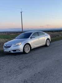 Продам opel insignia 2012