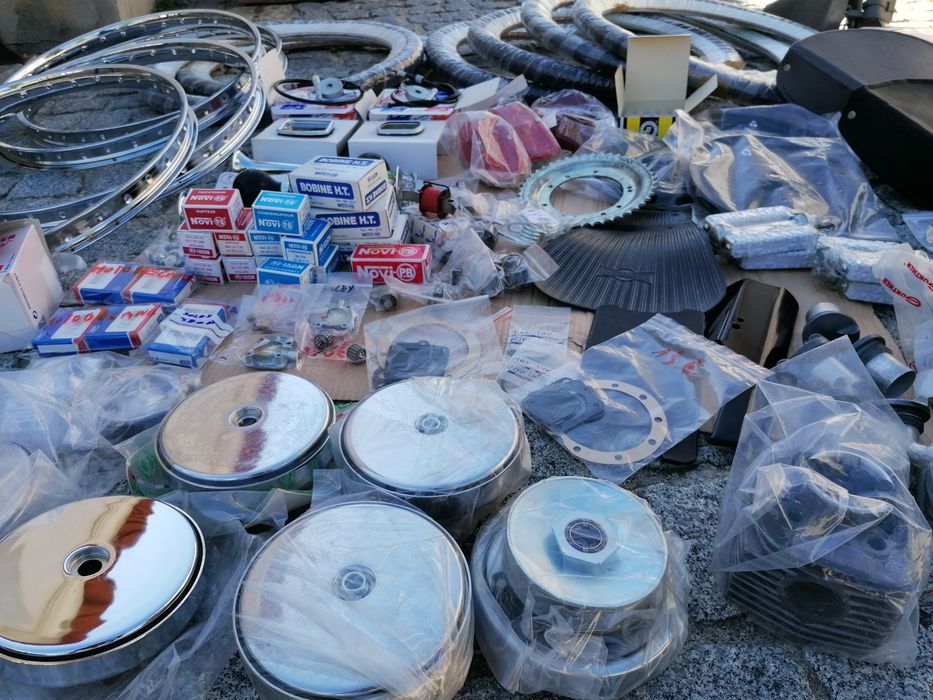 Peças para Peugeot e mobylette