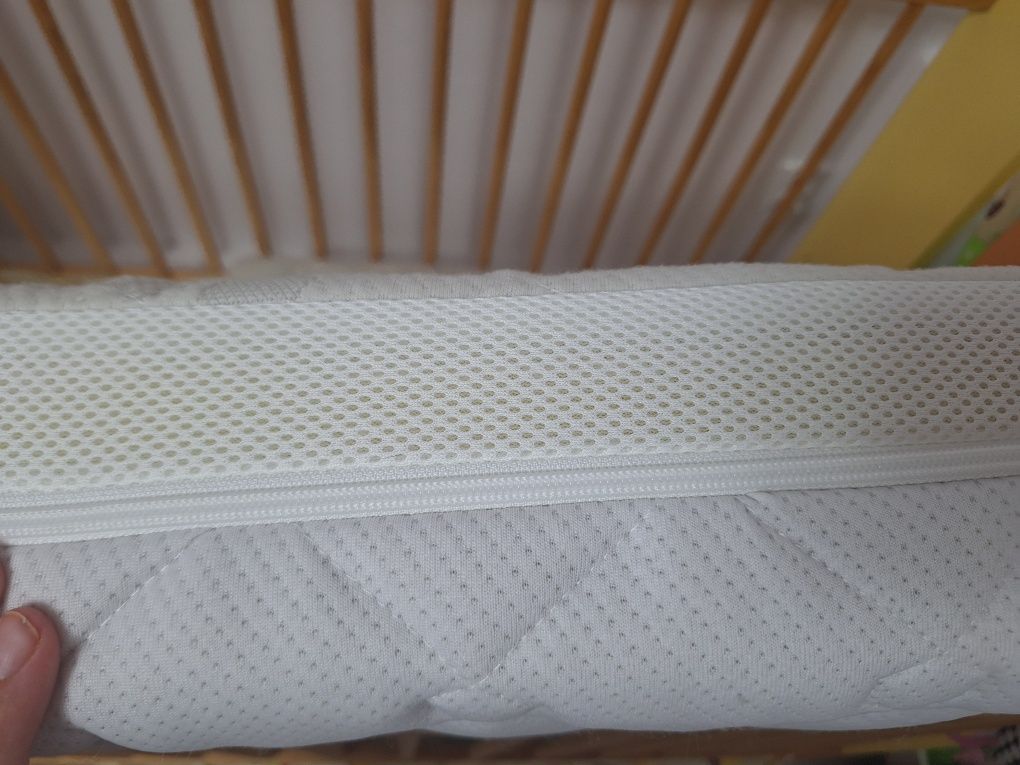 Łóżeczko z materacem i szufladą+dużo dodatków